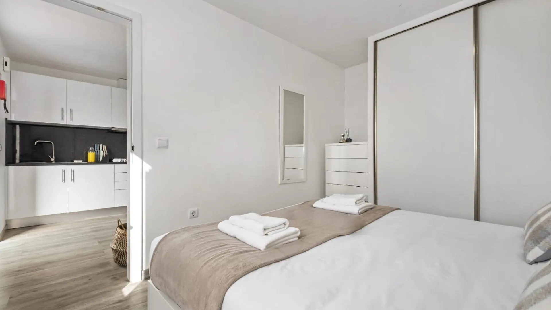 Seaside Charm II Apartment Camara de Lobos