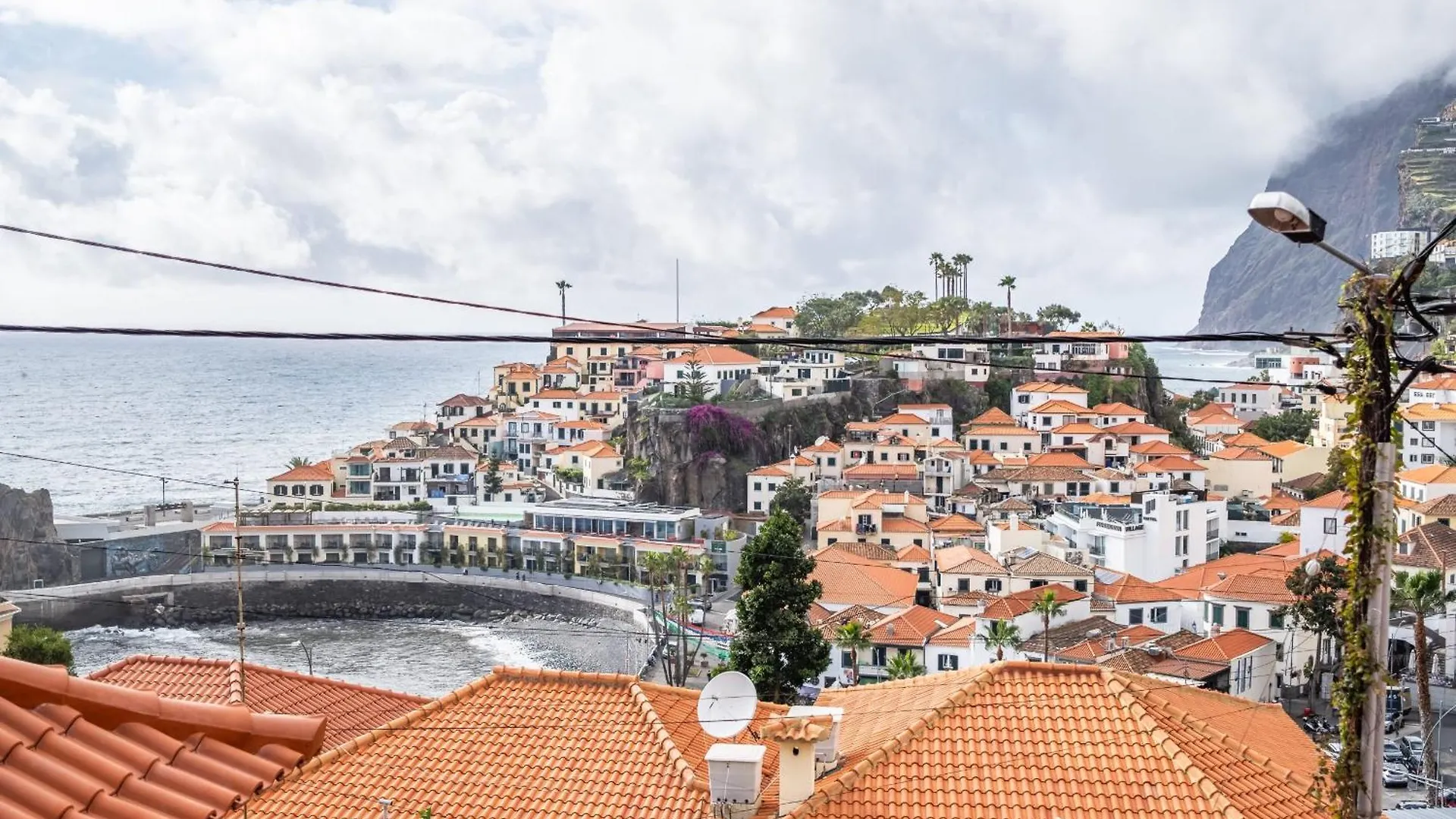 Seaside Charm II Apartment Camara de Lobos Portugal